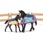 Mobile Preview: Schleich Horse Box with Mare and Foal